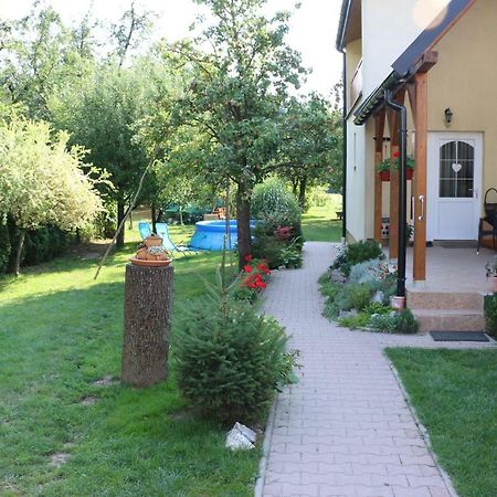 Апартаменты Privat Cerenica Belusa Экстерьер фото